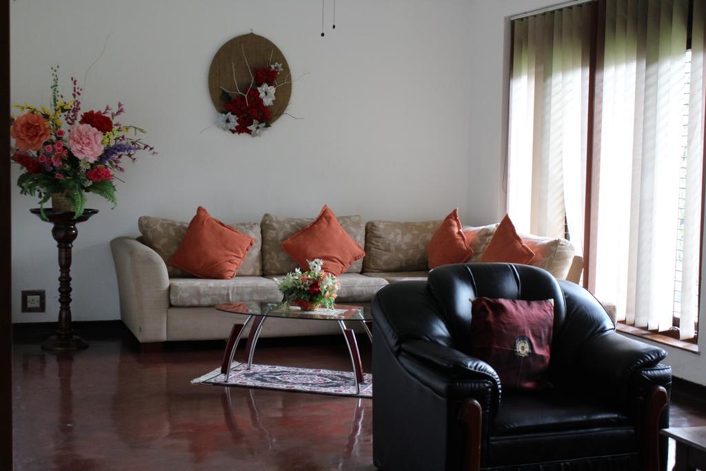 Appartement Anniewatte House à Kandy Extérieur photo